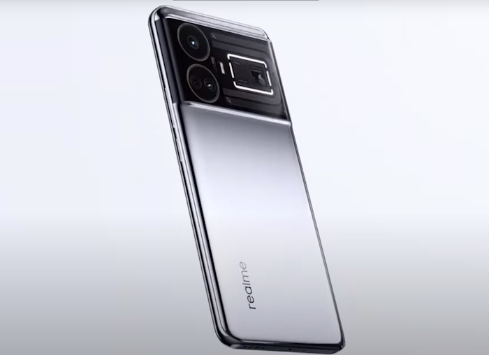 28 Ağustos'ta Tanıtılacak Realme GT 5'in Videosu Geldi